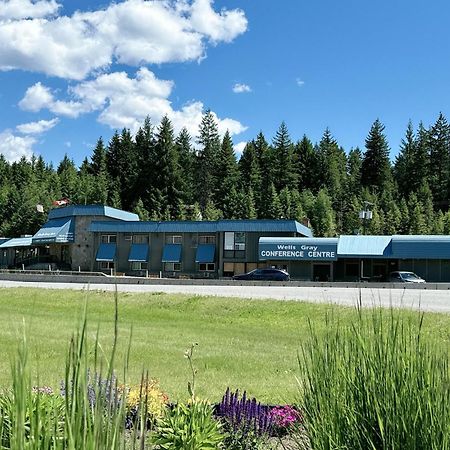 Wells Gray Inn Clearwater Extérieur photo