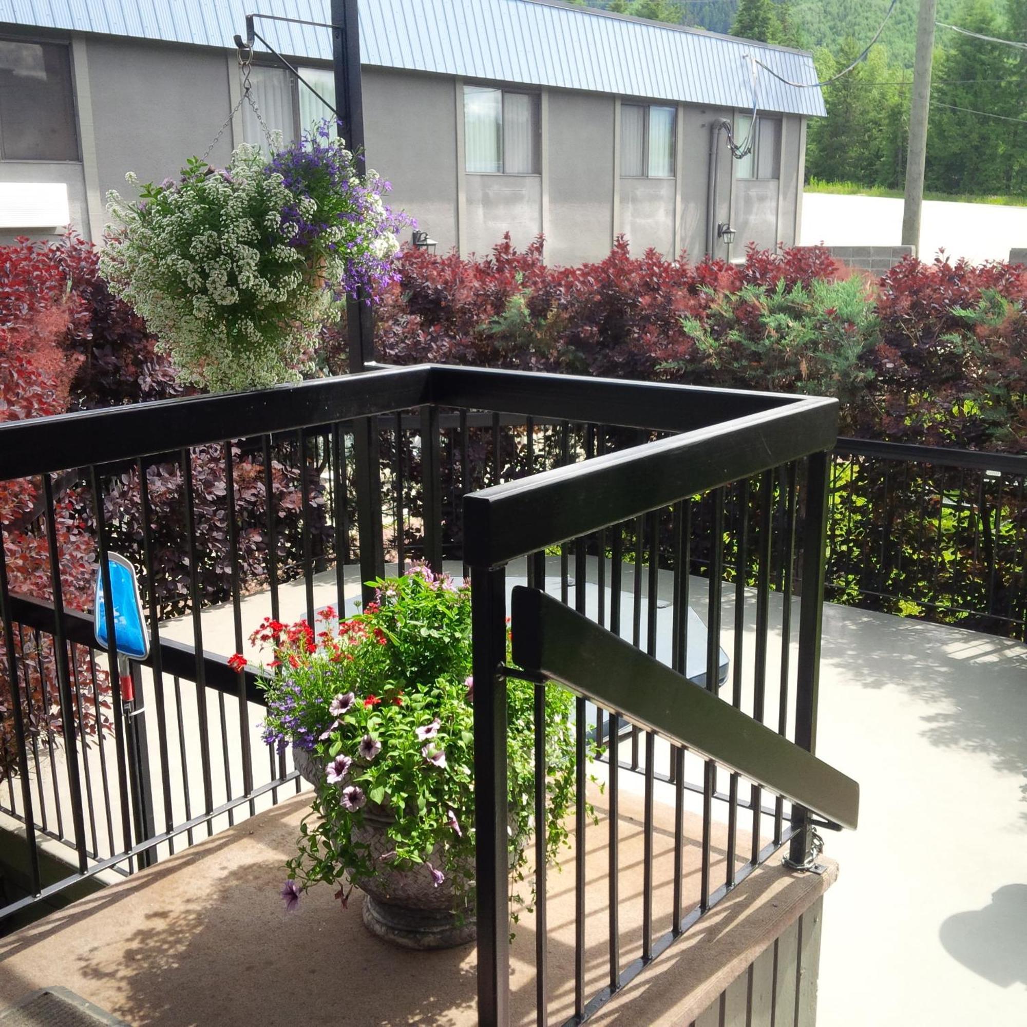 Wells Gray Inn Clearwater Extérieur photo