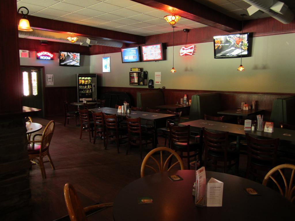 Wells Gray Inn Clearwater Extérieur photo