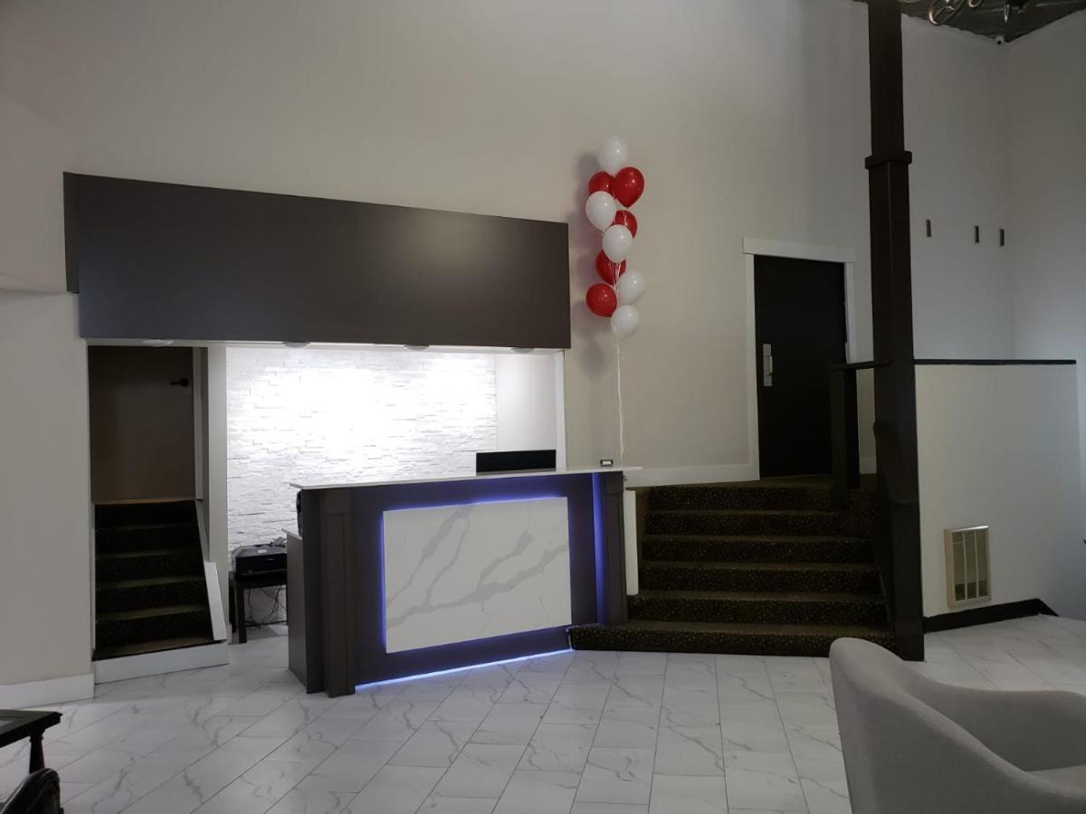 Wells Gray Inn Clearwater Extérieur photo