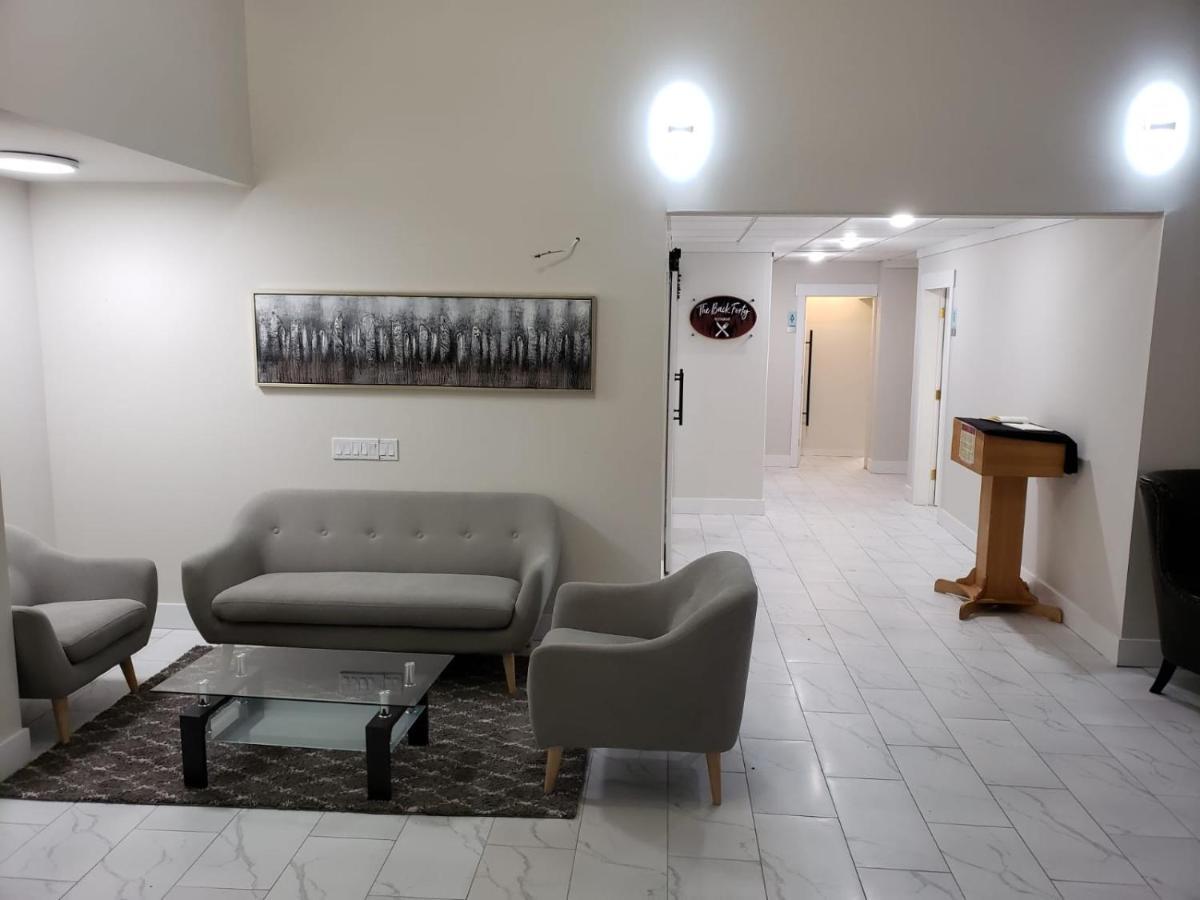 Wells Gray Inn Clearwater Extérieur photo